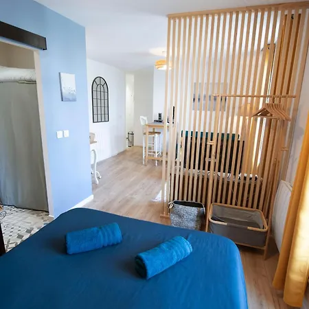 Le Cosy & Boise De Apartment Pontoise